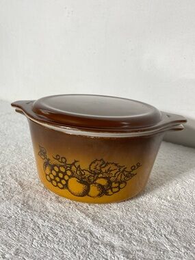 Vintage PYREX Old Orchard Small Round Casserole Dish W Matching Lid #473 1Qt
